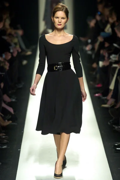 Look 25